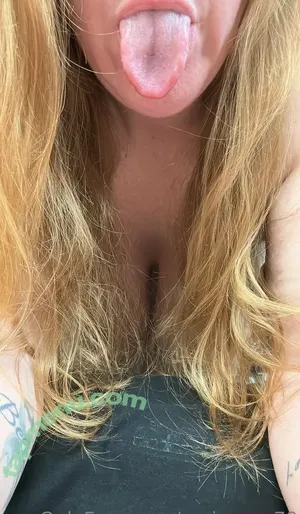 curiousnc79 / carly_579 nude photo #0015