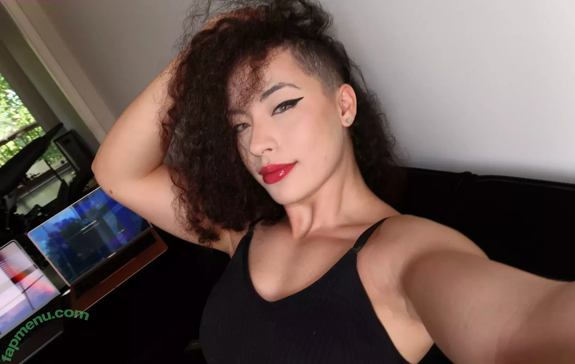 Curly Exotic nude photo #0051 (curlyexotic)