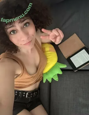 curlyfluffnstuff / fluffnstuff_1 nude photo #0026