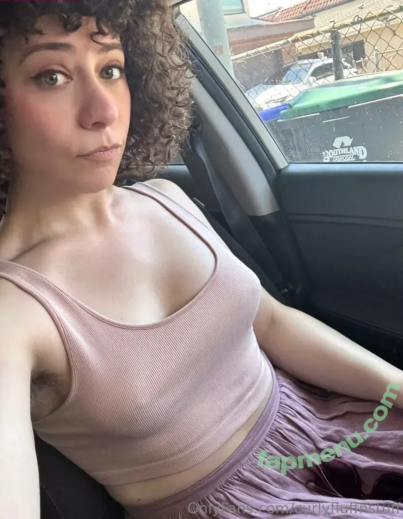 curlyfluffnstuff nude photo #0023 (fluffnstuff_1)