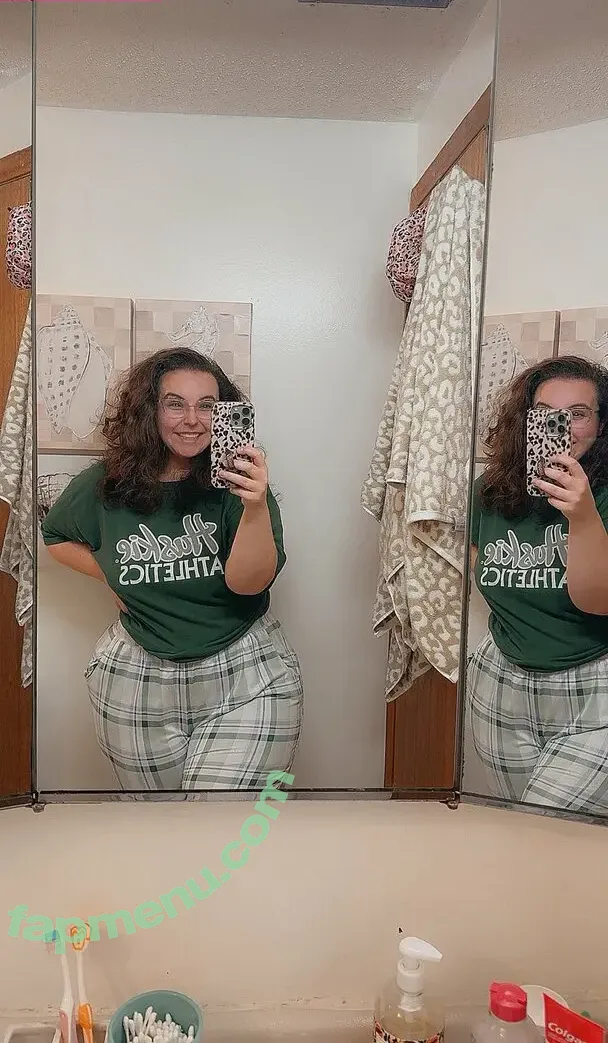 curlyfrycrissy nude photo #0005 (curlyfries / curvycurlychrisy)