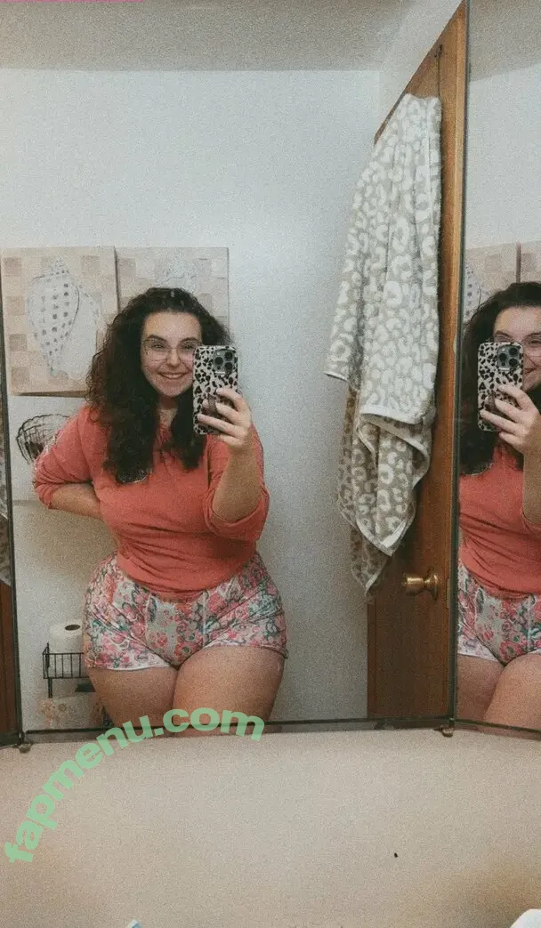 curlyfrycrissy nude photo #0012 (curlyfries / curvycurlychrisy)