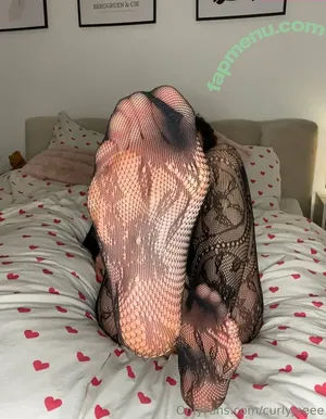 curlyjoeee / curlyjoee nude photo #0004