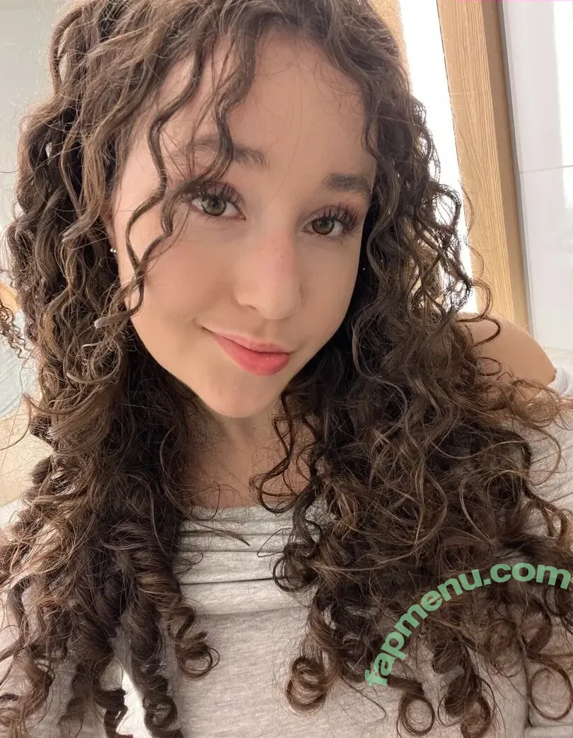 curlykinkycutie nude photo #0037 (curlycoilycutie / curlycutiexs)