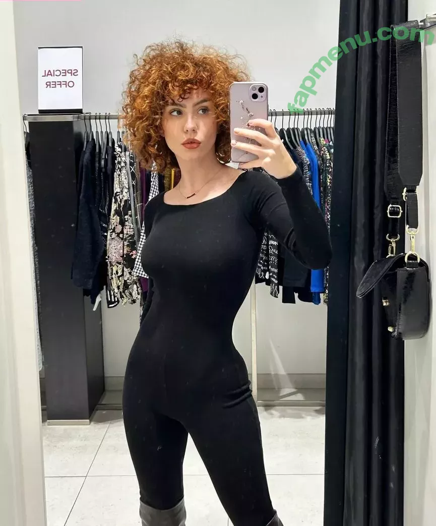 curlywiktoria nude photo #0148 (curlyvictoria / curlyyycue / wiktoria moldawiak)