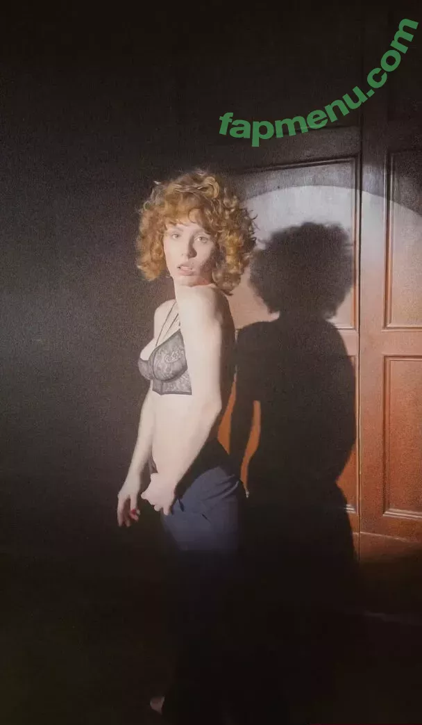 curlywiktoria nude photo #0334 (curlyvictoria / curlyyycue / wiktoria moldawiak)