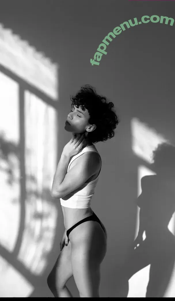 curlywiktoria nude photo #1172 (curlyvictoria / curlyyycue / wiktoria moldawiak)