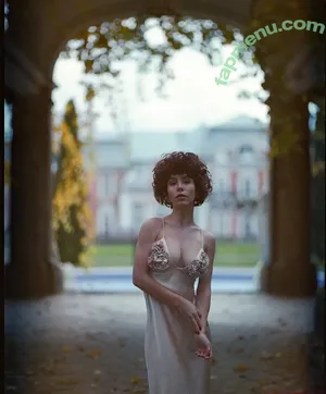 curlywiktoria / curlyvictoria / curlyyycue / wiktoria moldawiak nude photo #0004