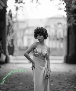 curlywiktoria / curlyvictoria / curlyyycue / wiktoria moldawiak nude photo #0008