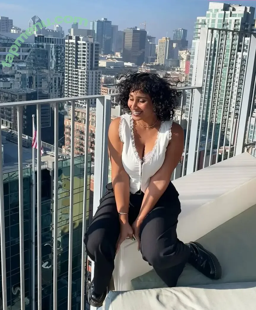 CurlyWurdy nude photo #0024 (CurlyWurdy)