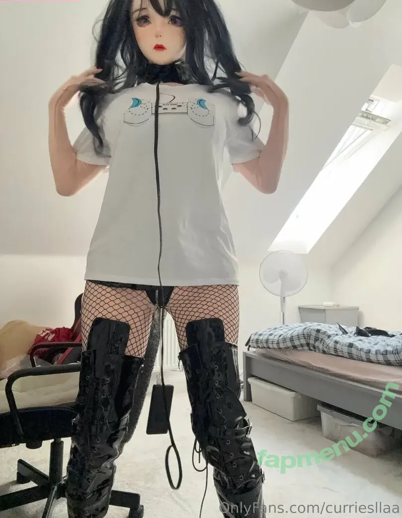 curriesllaa nude photo #0003 (curriesllaa)