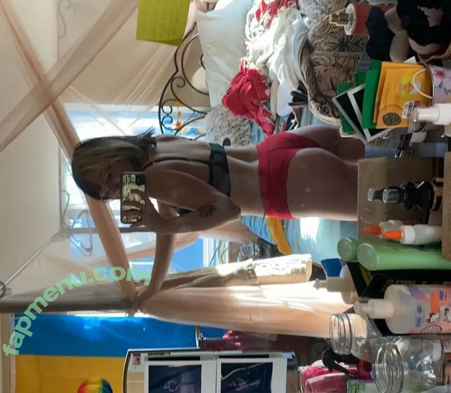 Curthobain nude photo #0012 (Curthobain)