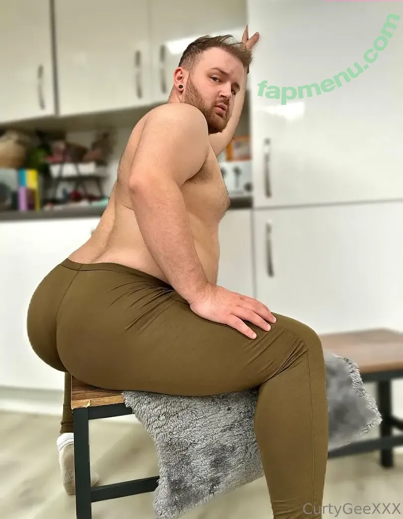 curtygeexxx nude photo #0038 (beefycurt)