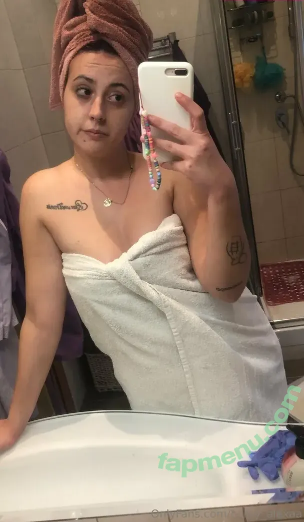 curvy_alexaa nude photo #0006 (curvyalexaa)