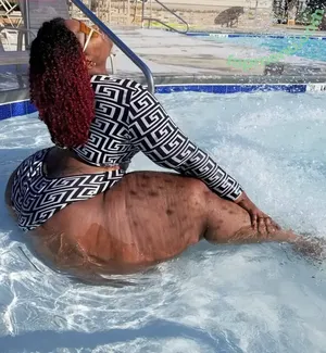  nude photo #0002