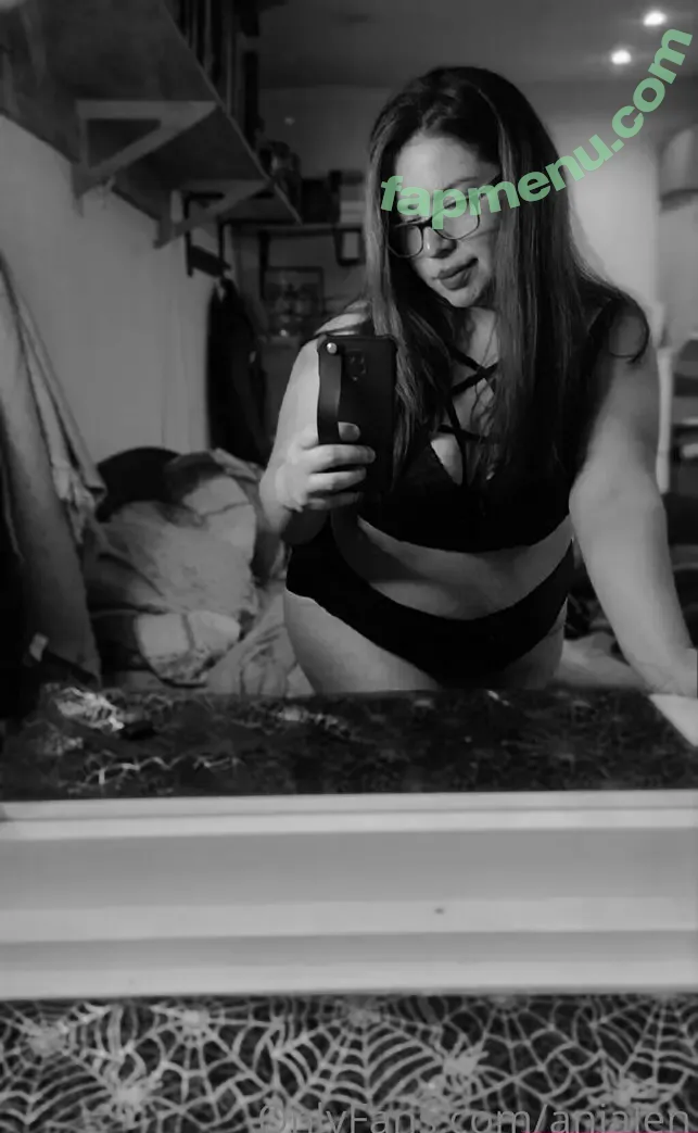 curvy_gothick nude photo #0010 (got.curvy)