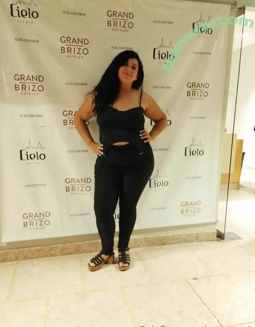 curvy_nat nude photo #0042 (curvy_nat_x)