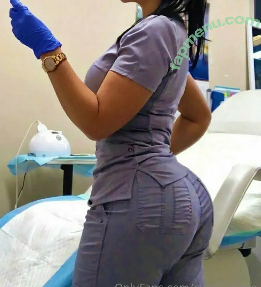 curvy-nurse nude photo #0004 (thecurvaceousnurse)