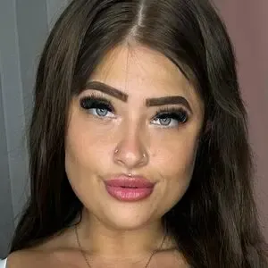Curvyandiloveit / shannon_paigexo nude photo #0010