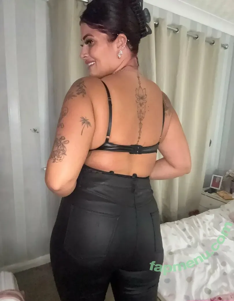 Curvyandiloveit nude photo #0079 (shannon_paigexo)