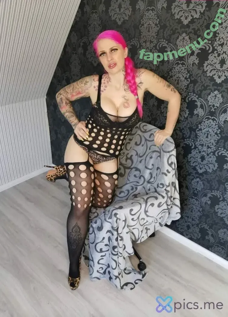 Curvyanni nude photo #0092 (Curvyanni1 / curvyanni_official)