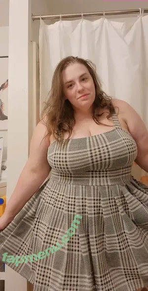 curvybratashlee / curvyblackwitch88 nude photo #0056