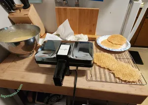 curvybratashlee / curvyblackwitch88 nude photo #0068