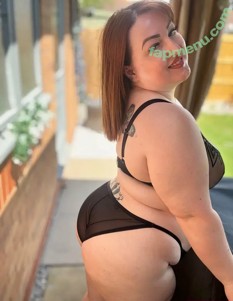curvycariad_free nude photo #0041 (curvycariad_free)