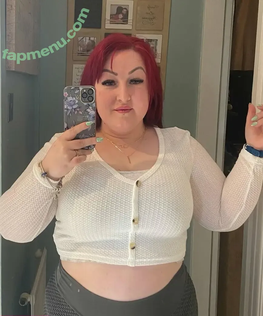 curvycariad nude photo #0032 (crazy_curvy_cute)