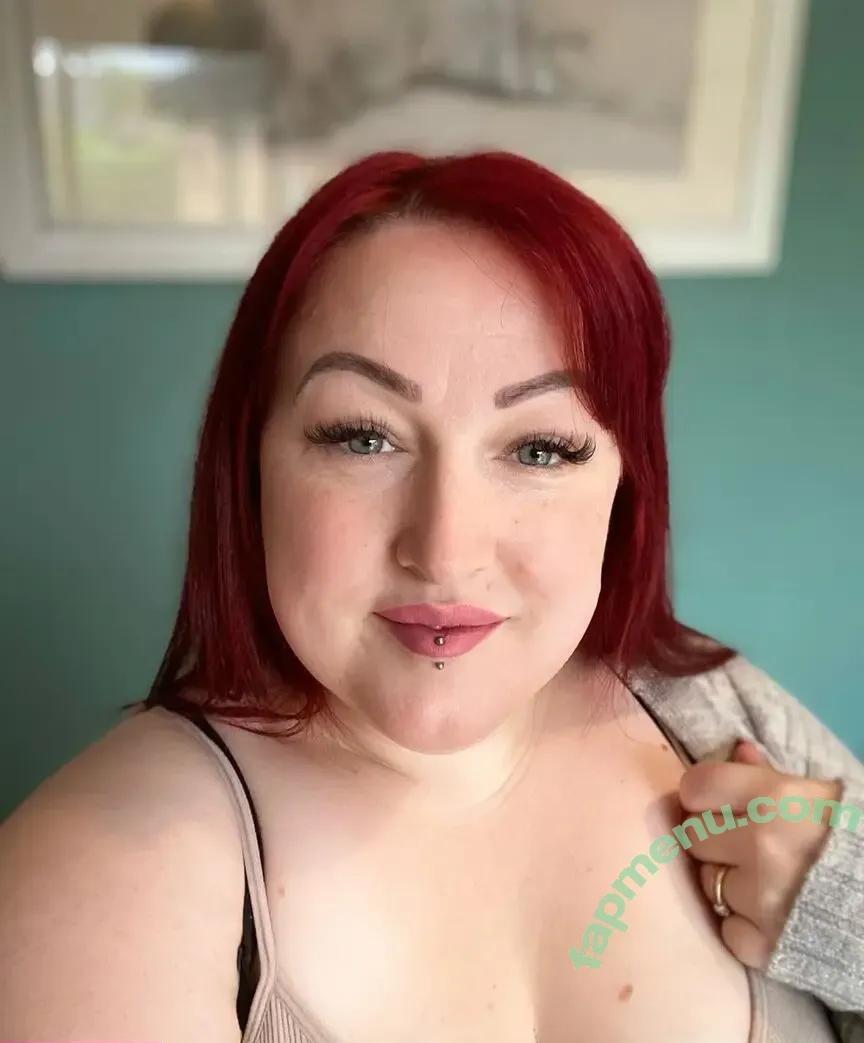 curvycariad nude photo #0049 (crazy_curvy_cute)