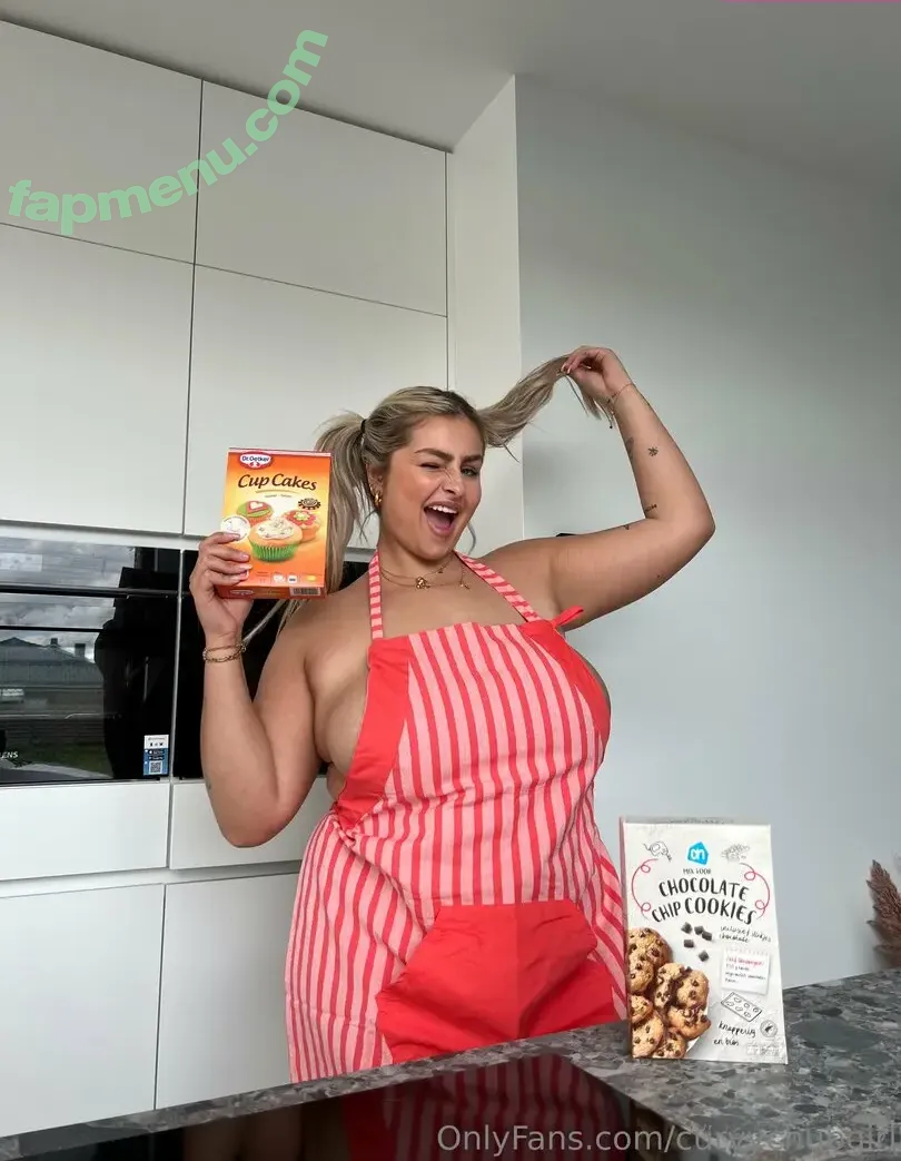 curvychubgirl nude photo #0020 (curvystarlaura)