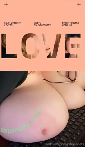 nude photo #0002