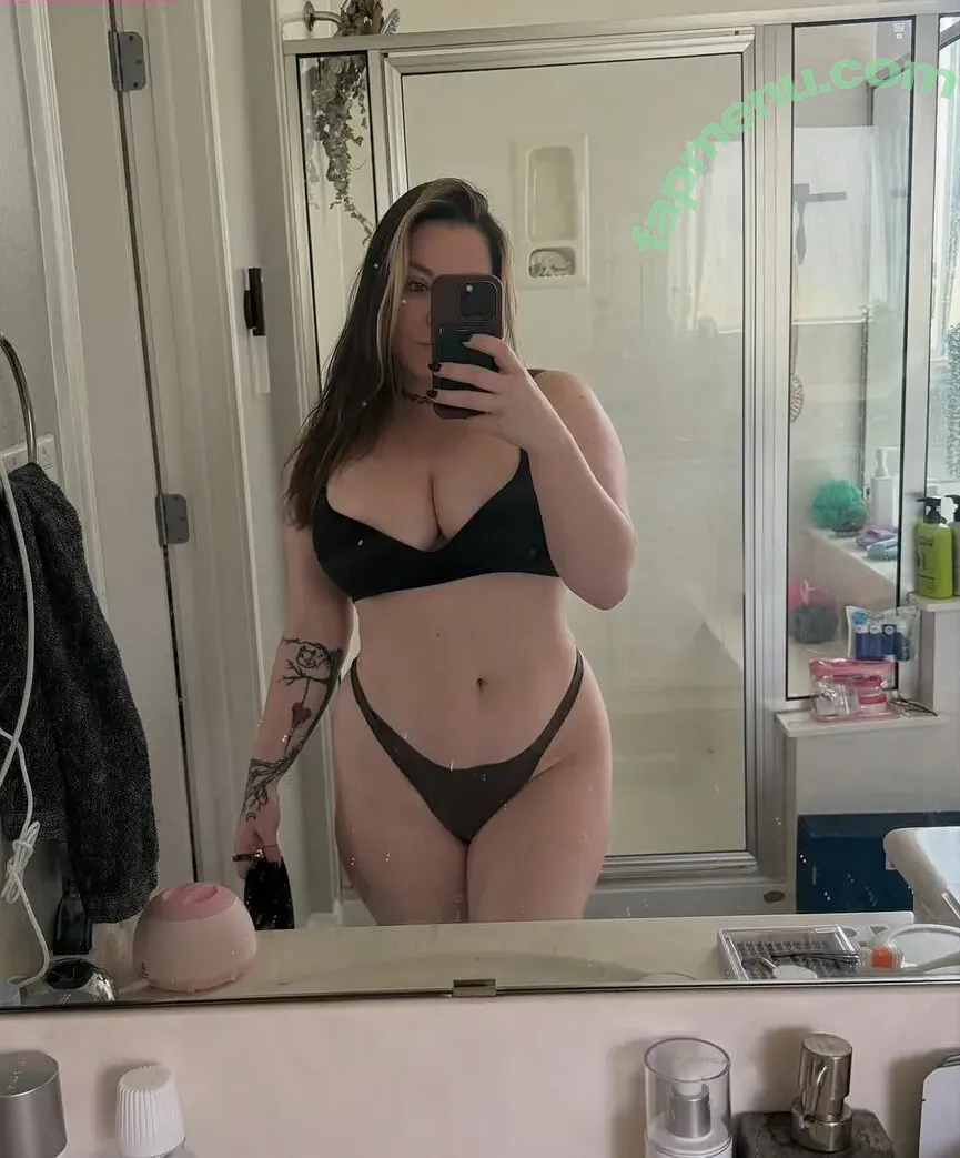 Curvyllama nude photo #0014 (Curvyllama)