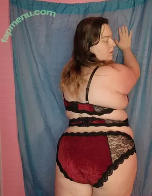 curvymonstergirlfree / freaky_litty_af nude photo #0160