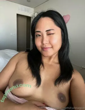  nude photo #0004