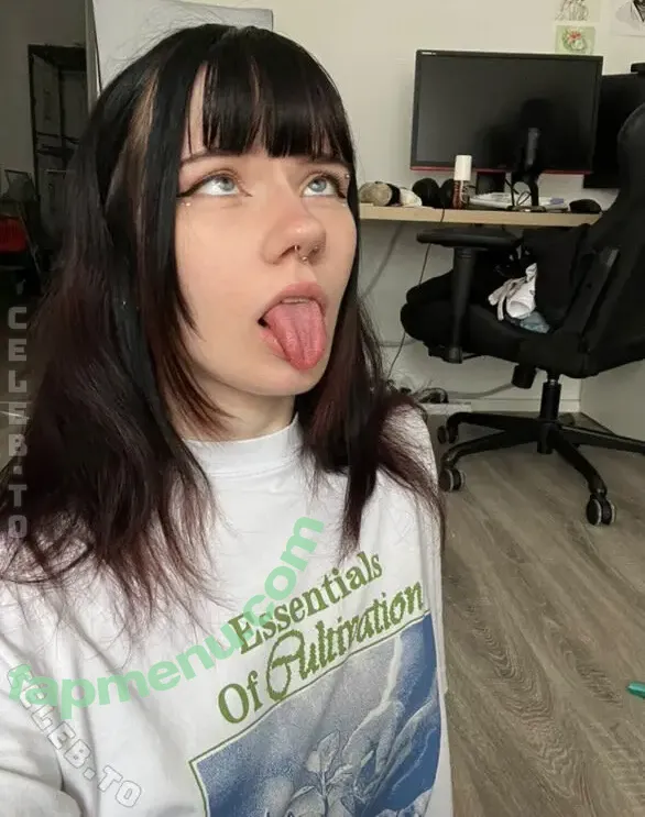 Cuteamaya nude photo #0301 (CuuteFeetAmaya / Only.romana / cuteeromana)