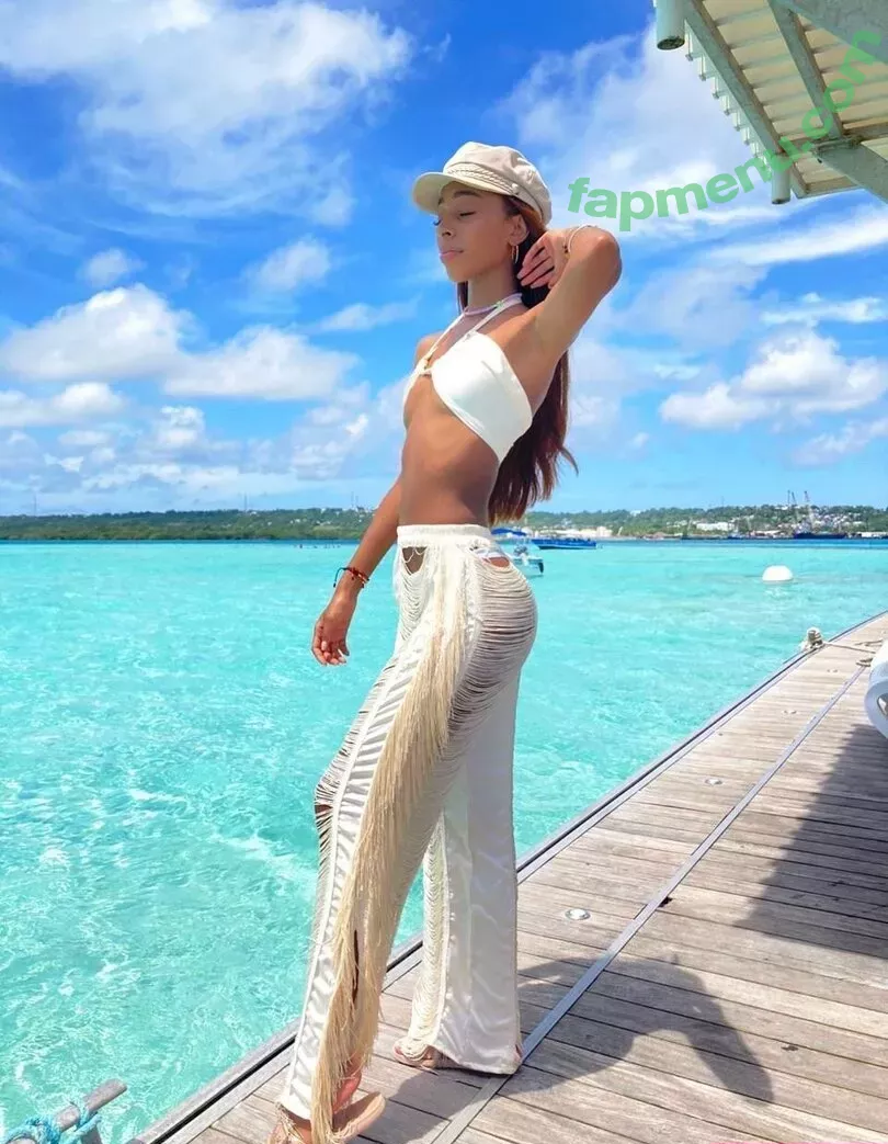 cuteanddesesperate nude photo #0092 (camcountry)