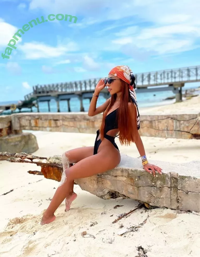 cuteanddesesperate nude photo #0095 (camcountry)