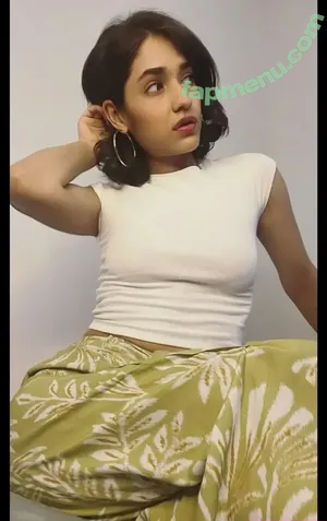 Cuteerose / cecerosee nude photo #0001