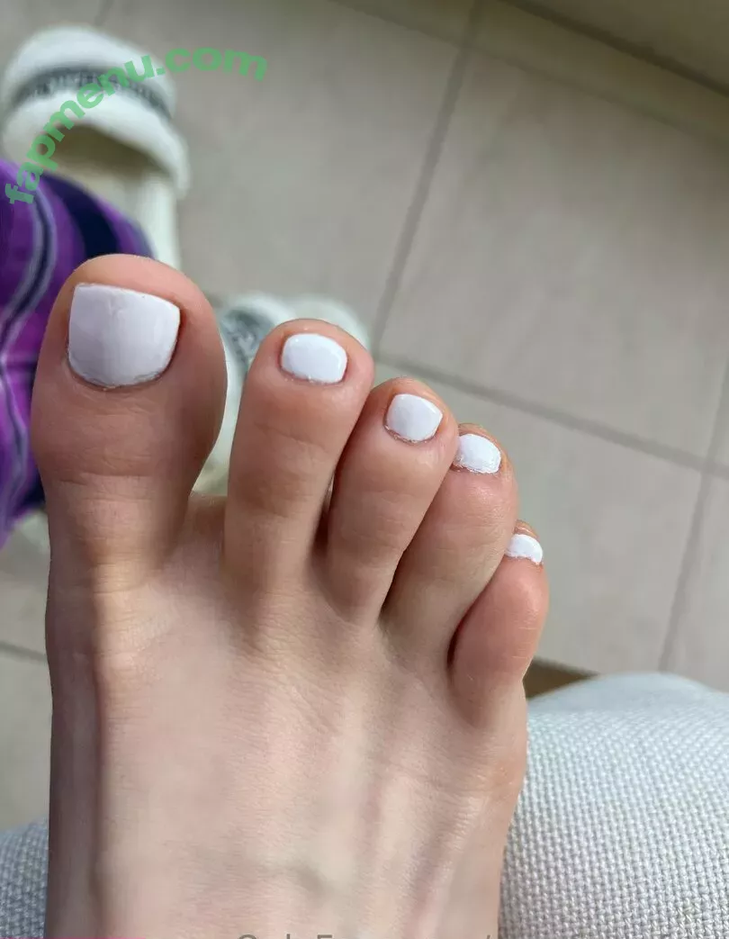 cutefeetyfeet nude photo #0011 (cutefeet_and_)