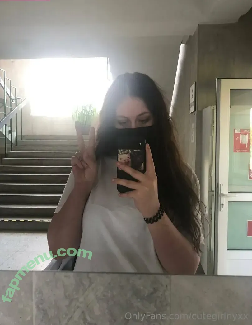 cutegirlnyxx nude photo #0004 (cutegirlnyxx)