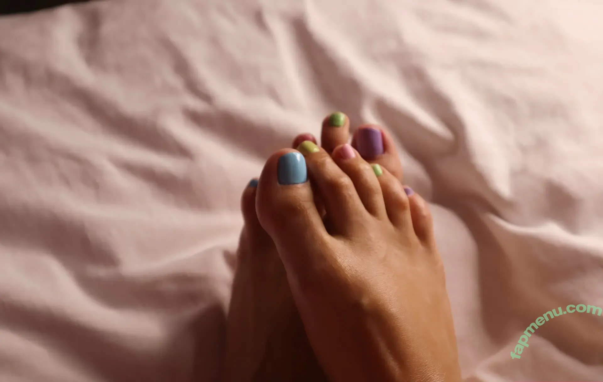cuteherminiefree nude photo #0002 (thacutegeminme)