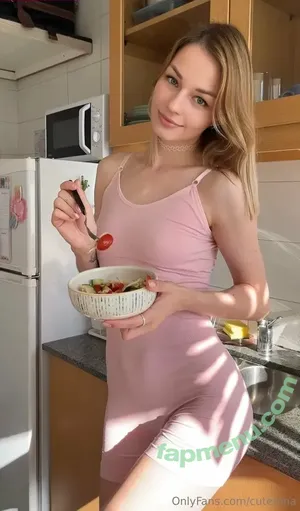 cuteirina / itsmeirinabaker nude photo #0018