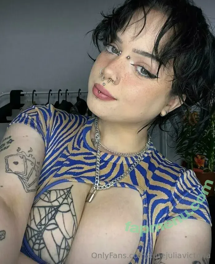 cutejuliavictoria nude photo #0017 (juliavjonasson)