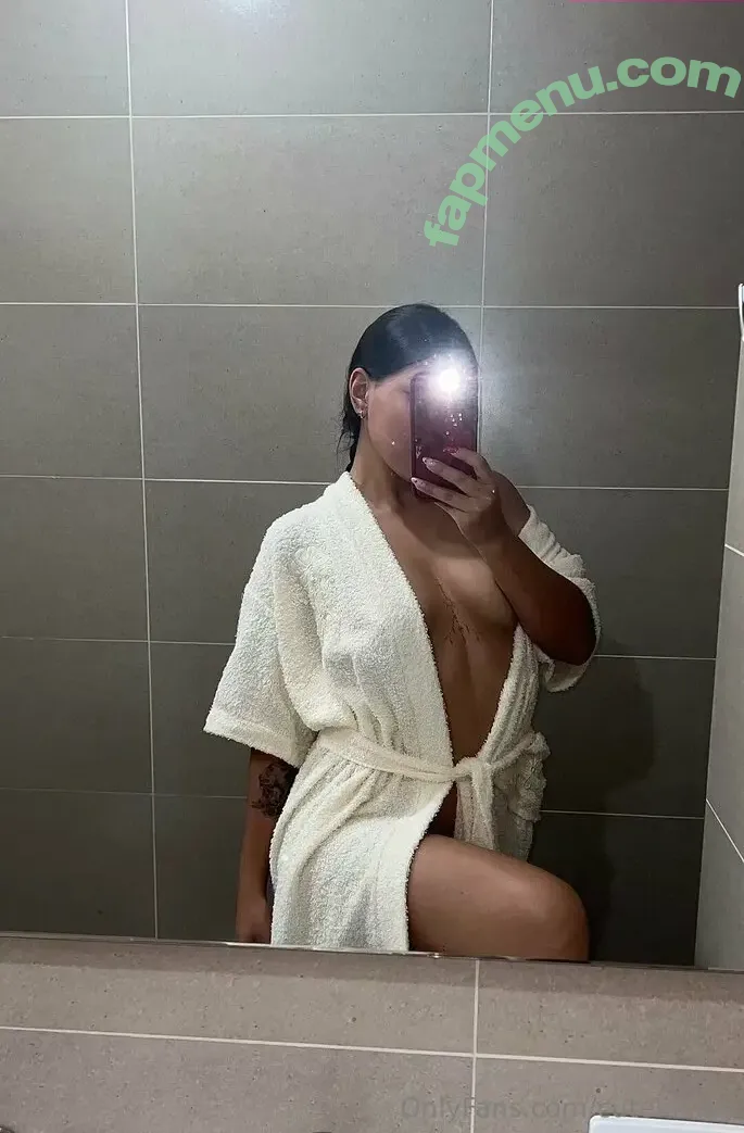 cuteluciaa nude photo #0014 (cuteluciia / luciaxcutieee / yourqueenluciia)