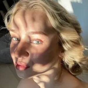  nude photo #0007