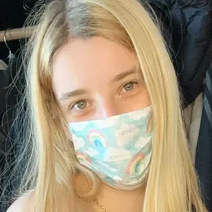cutestnursingassistant / sarah_cnacares nude photo #0013