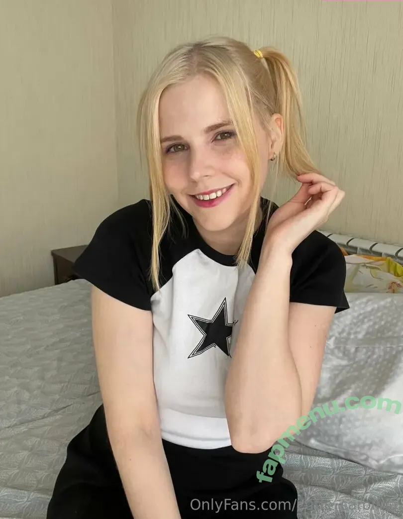 cutie_carolina nude photo #0026 (carolina_kita)
