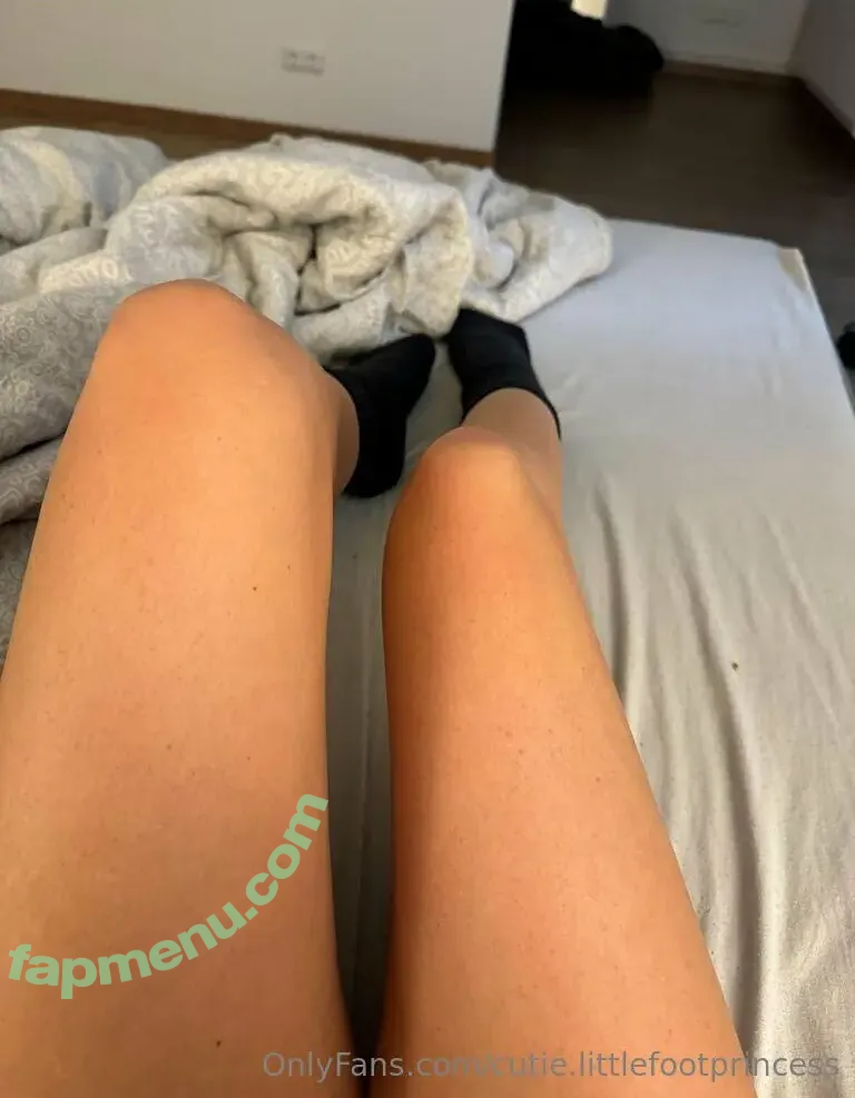cutie.littlefootprincess nude photo #0020 (a_little_cutie_princesss)