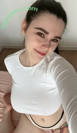  nude photo #0004